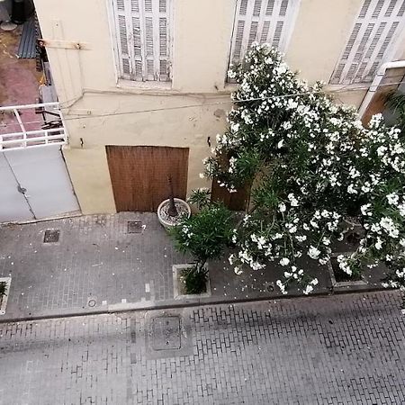 Shared Rooms Near Acropolis And Monastiraki เอเธนส์ ภายนอก รูปภาพ