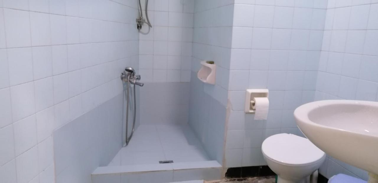 Shared Rooms Near Acropolis And Monastiraki เอเธนส์ ภายนอก รูปภาพ