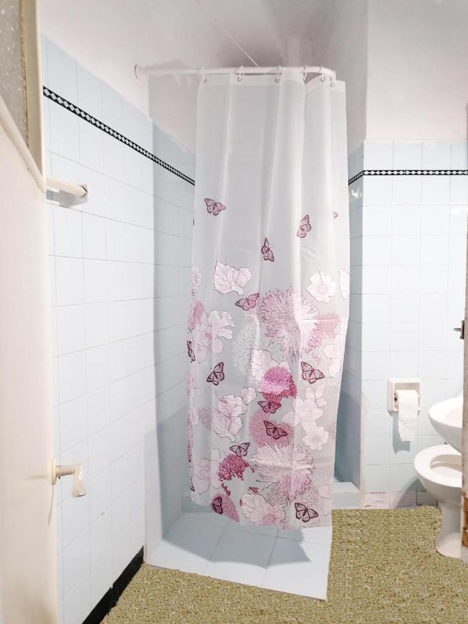 Shared Rooms Near Acropolis And Monastiraki เอเธนส์ ภายนอก รูปภาพ